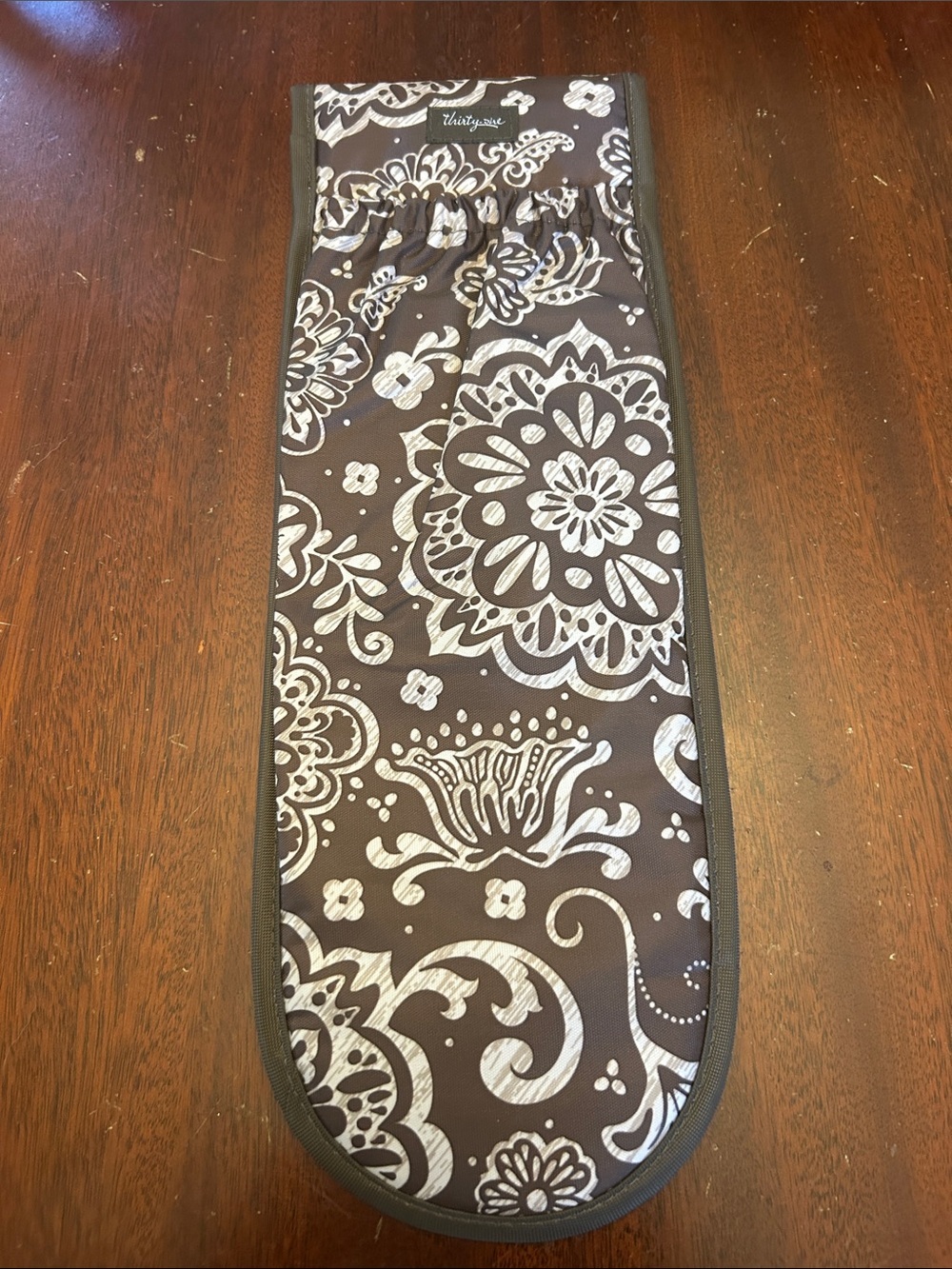 Thirty one Brown and White Floral heat resistant curling iron case  NWOT